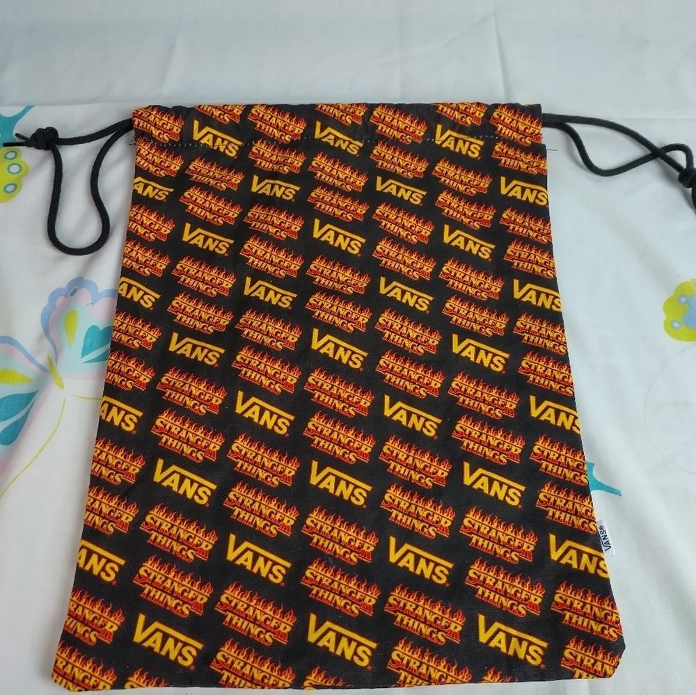 VANS X Stranger Things Bag Cinched Drawstring Canvas Shoe Pouch Skateboarding - Picture 15 of 16